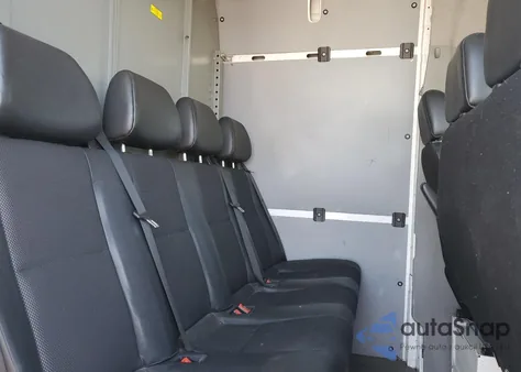 2015 Mercedes-Benz Sprinter 3500 z USA, uszkodzony, nr VIN WD3PF4CC2FP104414